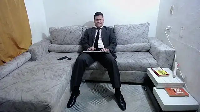 Victor Maitland online show from January 12, 3:56 am