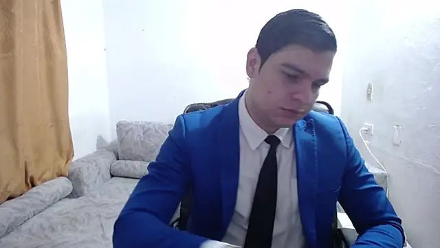 Victor Maitland online show from April 5, 7:33 pm