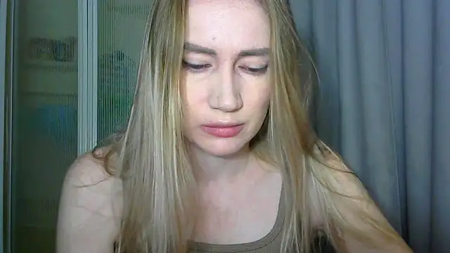 JessFoxxx online show from November 16, 2:50 am