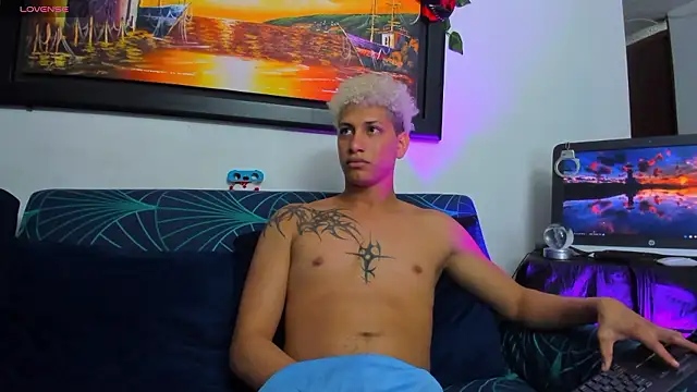 ECSTASYX2 2001 online show from January 13, 3:56 am