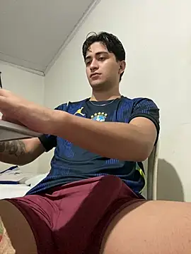 Tavinho067 online show from May 30, 12:41 am