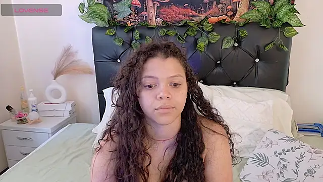 Amanda sweet online show from February 10, 2:21 pm