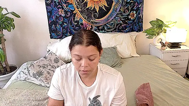 Snapshot of Amanda_sweet chatting on June 14, 2:30 pm Amanda sweet online show from June 14, 2:30 pm