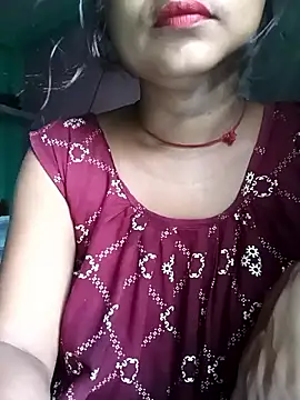 Snapshot of Desi_couple305 chatting on September 15, 1:16 am Desi couple305 online show from September 15, 1:16 am