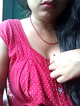 Snapshot of Desi_couple305 chatting on September 23, 1:30 am Desi couple305 online show from September 23, 1:30 am