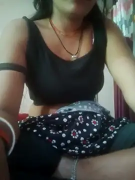 Desi couple305 online show from November 6, 4:13 am