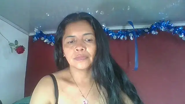 DianaOchoa  online show from February 6, 8:12 pm