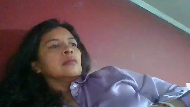 DianaOchoa  online show from February 25, 11:42 am