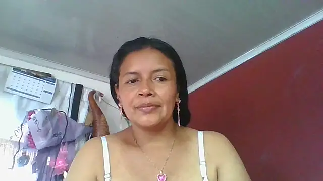 DianaOchoa  online show from May 14, 8:26 pm