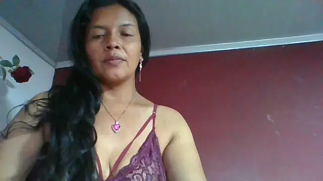 DianaOchoa  online show from May 17, 10:28 pm
