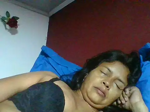 Snapshot of DianaOchoa_ chatting on July 11, 8:39 am DianaOchoa online show from July 11, 8:39 am