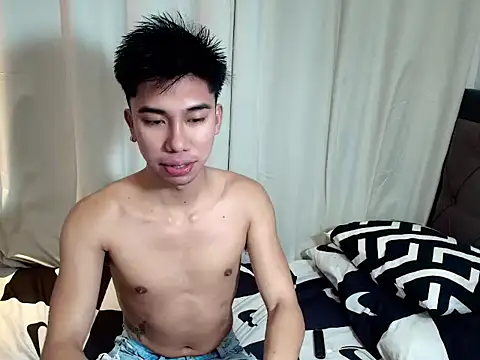 Ur pinoyhotbrix online show from April 16, 1:12 pm