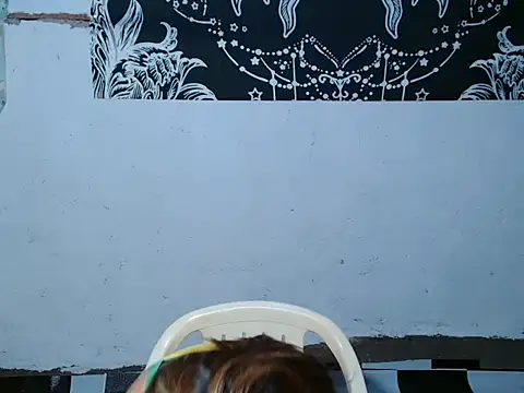 Snapshot of asian_pinaydaniela chatting on December 19, 6:20 am asian pinaydaniela online show from December 19, 6:20 am