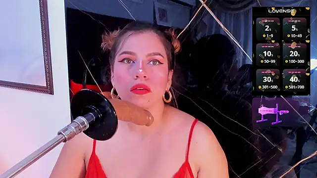 Snapshot of abby_blond_ chatting on October 28, 12:30 pm abby blond online show from October 28, 12:30 pm