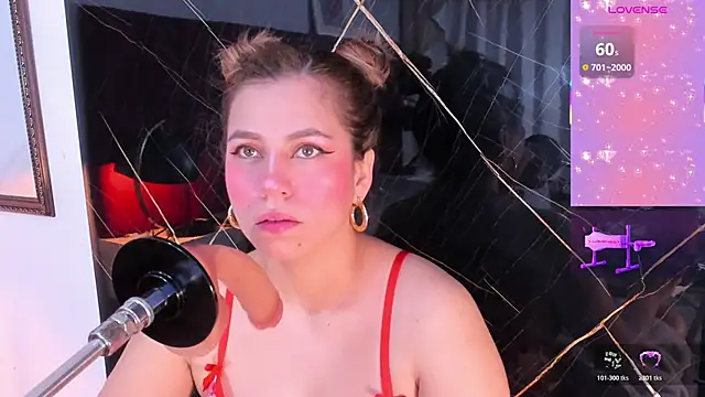 Snapshot of abby_blond_ chatting on December 2, 11:59 am abby blond online show from December 2, 11:59 am