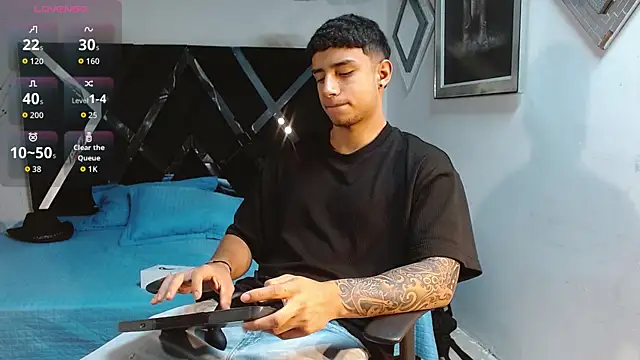 Snapshot of jaze_bradley chatting on September 19, 11:44 am jaze bradley online show from September 19, 11:44 am