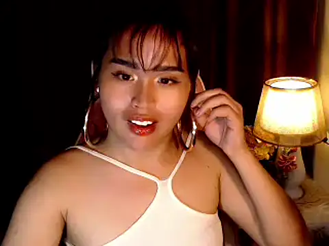 Snapshot of urmidnightcravingsxx chatting on March 26, 12:22 pm urmidnightcravingsxx online show from March 26, 12:22 pm