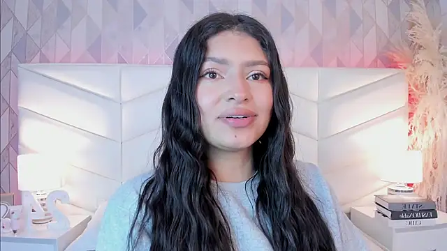 Snapshot of victoria___jonnes chatting on October 3, 12:35 pm victoria jonnes online show from October 3, 12:35 pm