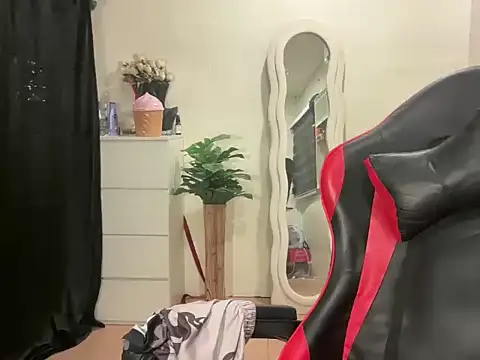 Snapshot of urasiantwink69 chatting on March 2, 2:02 pm urasiantwink69 online show from March 2, 2:02 pm