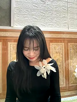 Snapshot of binejr chatting on October 11, 6:12 am binejr online show from October 11, 6:12 am