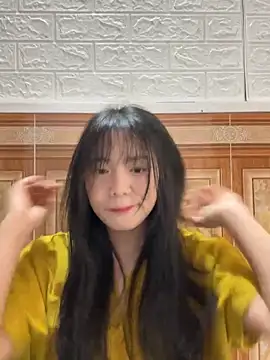 Snapshot of binejr chatting on October 25, 5:04 am binejr online show from October 25, 5:04 am