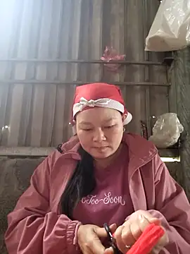 yoowwmr online show from November 13, 1:59 am