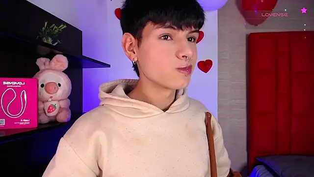 Ezra Storm online show from February 16, 4:52 am