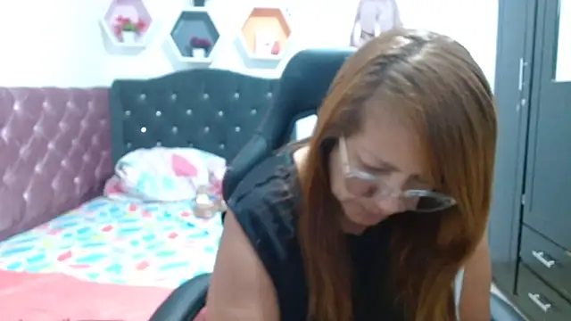 cristydirtyhot online show from March 23, 10:19 am