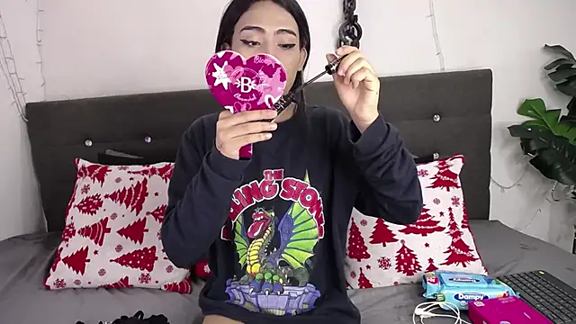 aleja spearsx online show from December 22, 11:07 am