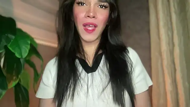 Misselliefayexxx online show from September 14, 9:36 pm