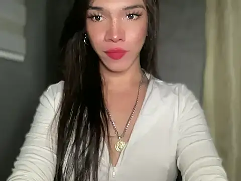 Misselliefayexxx online show from May 5, 9:34 pm