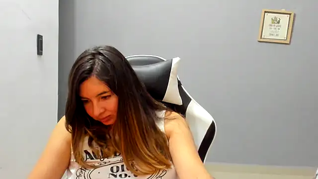 ADHARAMILLER  1111 online show from July 4, 3:13 am