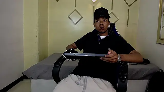 CollemanStone online show from December 16, 4:39 am