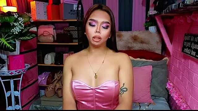 MoniqueCeleste online show from November 9, 2:59 pm