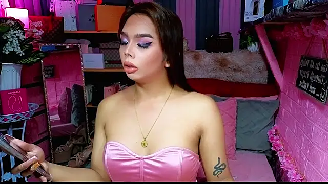 MoniqueCeleste online show from November 16, 4:12 pm