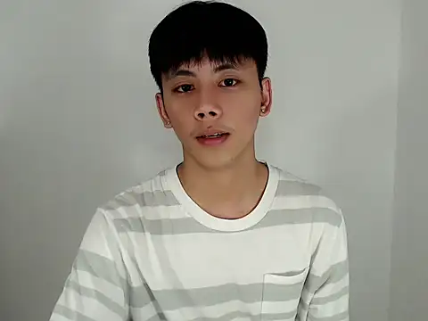 ynotyu online show from December 16, 3:28 pm