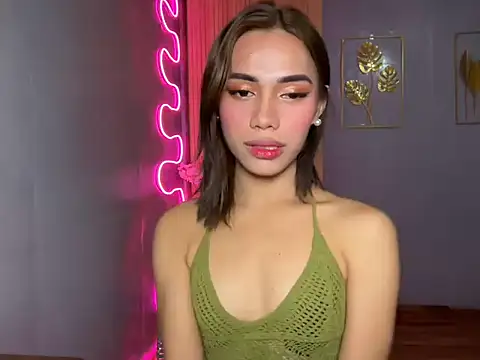 Lovelynikki03 online show from April 11, 7:29 pm