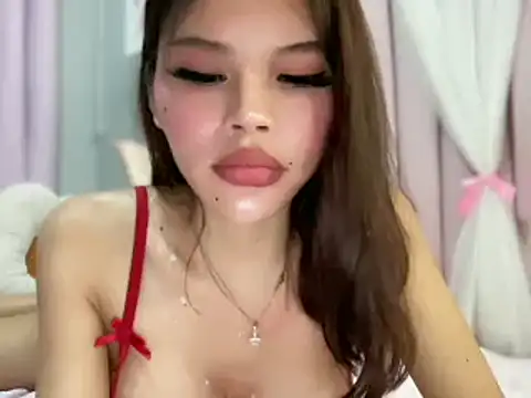 Snapshot of hottie_lianne18 chatting on July 5, 4:19 am hottie lianne18 online show from July 5, 4:19 am