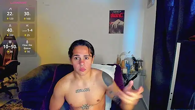 Maximiliano scoott   online show from March 12, 10:05 pm