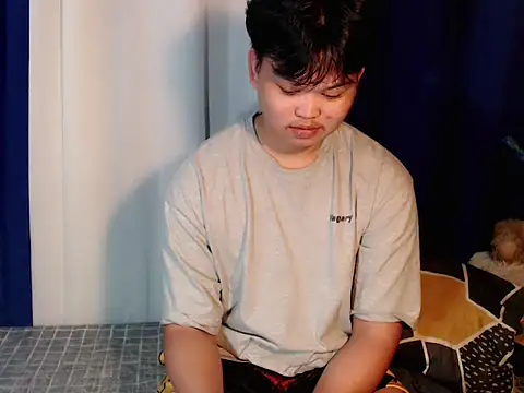 Reynelcock online show from October 22, 4:40 pm