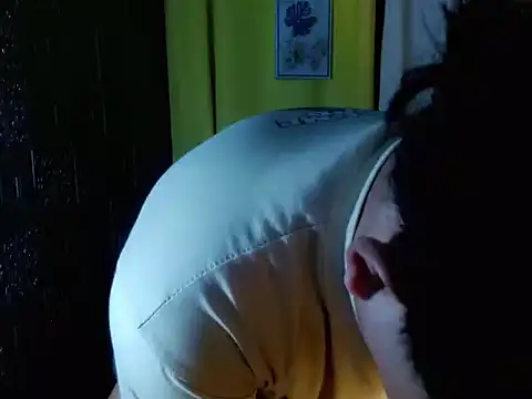 Reynelcock online show from November 5, 1:49 am