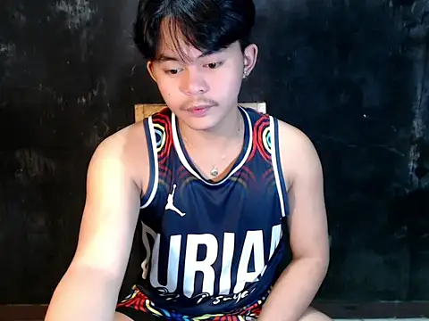 urguy toshi online show from September 26, 1:48 pm