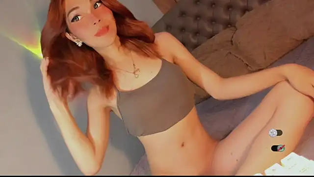 Snapshot of bella_enchantra chatting on July 5, 7:32 pm bella enchantra online show from July 5, 7:32 pm