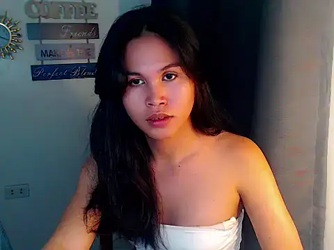 Snapshot of Sassy_Bianca chatting on January 9, 7:55 am Sassy Bianca online show from January 9, 7:55 am