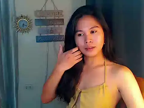 Snapshot of Sassy_Bianca chatting on February 16, 7:37 am Sassy Bianca online show from February 16, 7:37 am