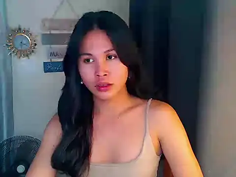 Snapshot of Sassy_Bianca chatting on March 8, 9:24 am Sassy Bianca online show from March 8, 9:24 am