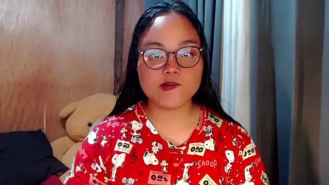 Snapshot of _Lylia chatting on October 6, 9:45 pm  Lylia online show from October 6, 9:45 pm