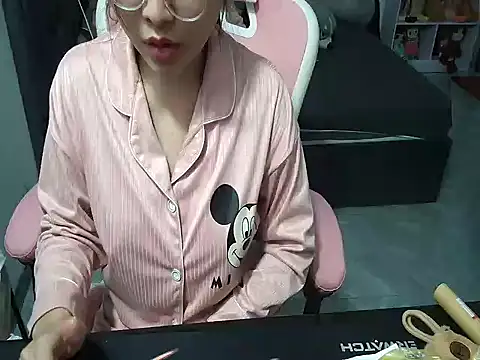 Ori-Yannie online show from December 20, 7:26 am