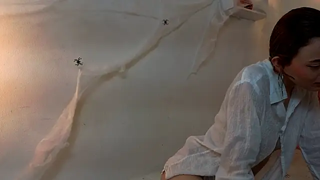 Snapshot of Kyra_Honey chatting on October 29, 8:21 pm Kyra Honey online show from October 29, 8:21 pm