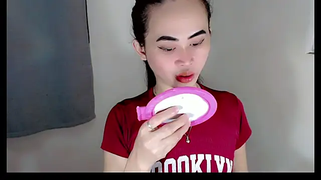 slutty afina online show from October 24, 6:32 am